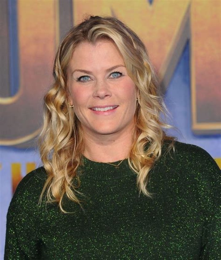 Alison Sweeney ·