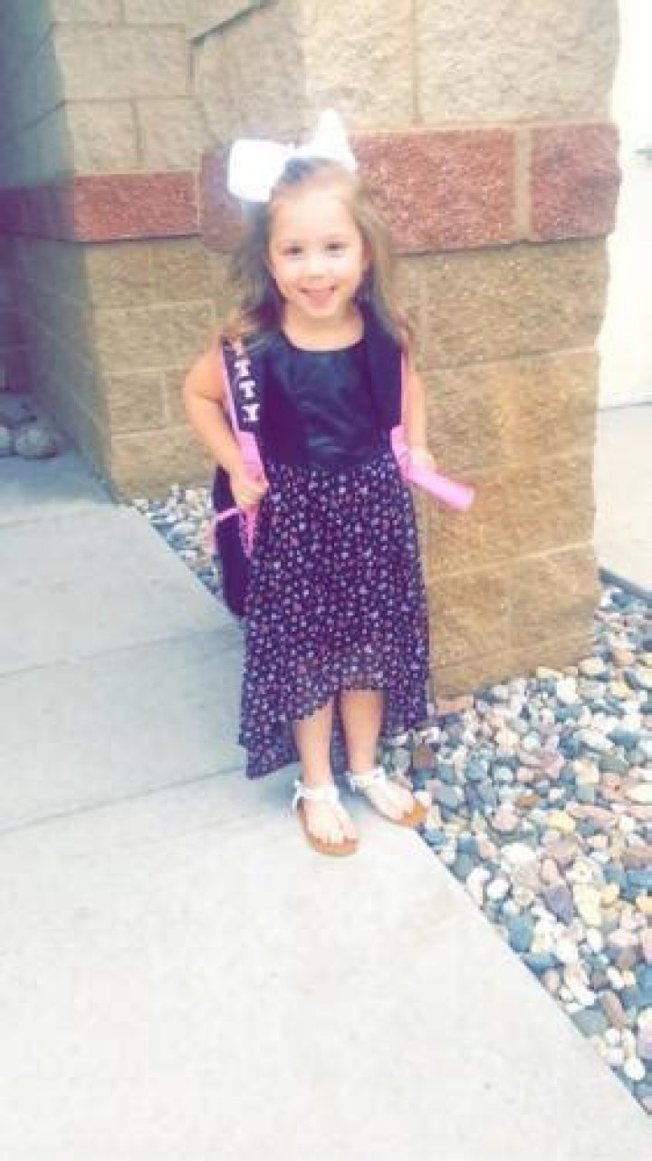Aubree Skye Lind-Houska ·