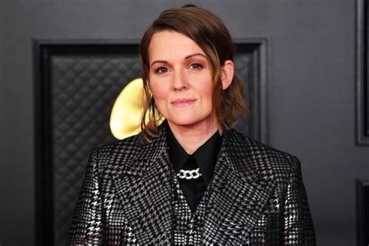 DazeVlog | Brandi Carlile Net Worth