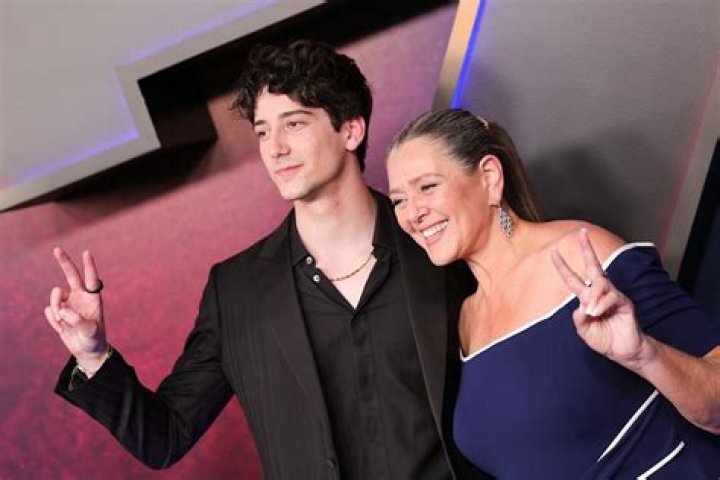 Discover The Inspiring Journey Of "Milo Manheim Mom": Camryn Manheim