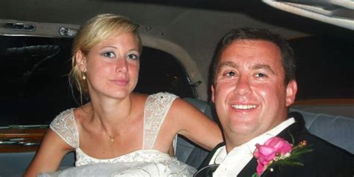 Is She Married? Family And Dating Life |