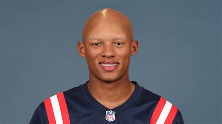 Joshua Dobbs ·