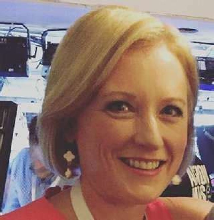 Sarah Bloomquist Husband, Age, Married, Net Worth