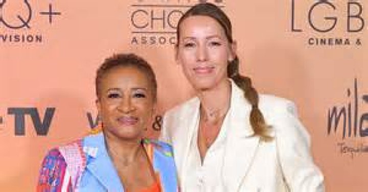 Wanda Sykes' Wife's Smoking Habits Explored
