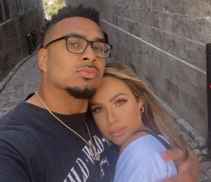 Who is @doobydobap On Instagram? Real Name, Age And Boyfriend Revealed